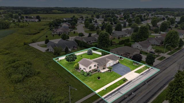 4330 E Rotamer Road, Janesville, WI 53546