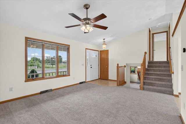 4330 E Rotamer Road, Janesville, WI 53546