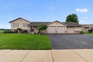 4330 E Rotamer Road, Janesville, WI 53546
