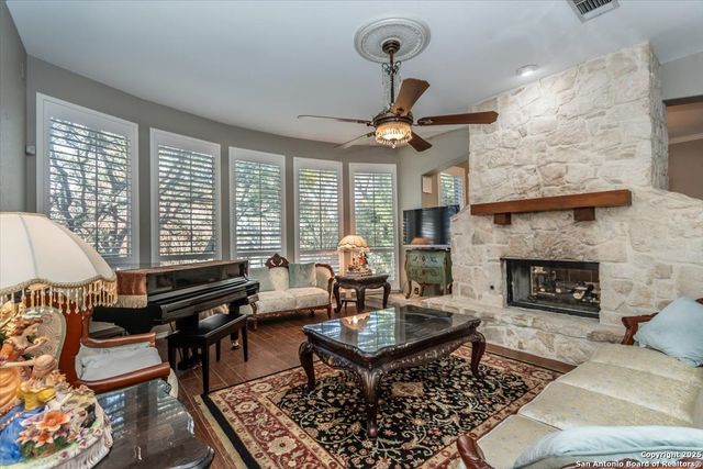 19539 Crystal Oak, San Antonio, TX 78258