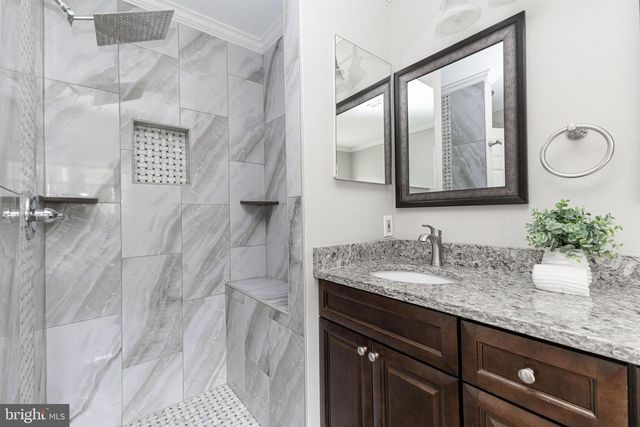 1 ASHBROOK RD, Stafford, VA 22554