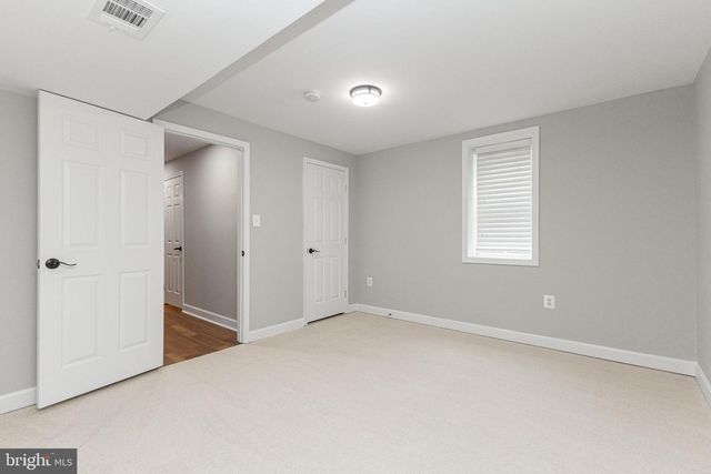 1 ASHBROOK RD, Stafford, VA 22554