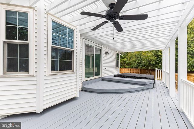 1 ASHBROOK RD, Stafford, VA 22554