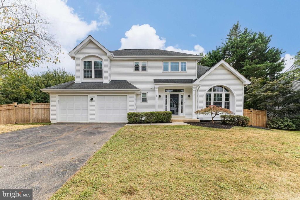 1 ASHBROOK RD, Stafford, VA 22554