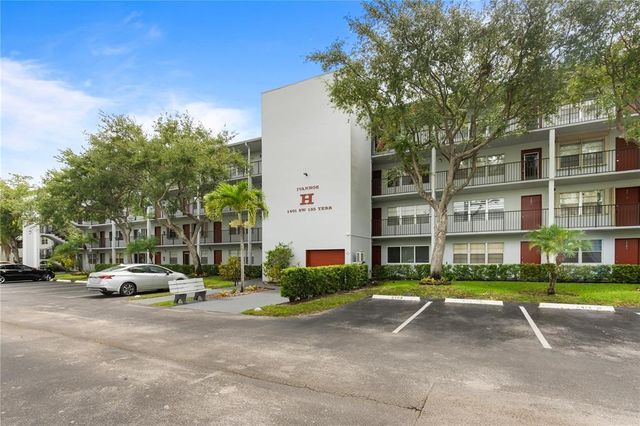 1401 SW 135th Ter 310H, Hollywood, FL 33027
