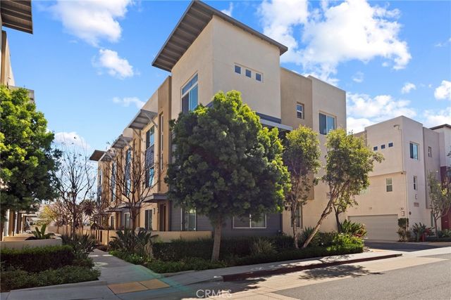 5762 Acacia, Lakewood, CA 90712