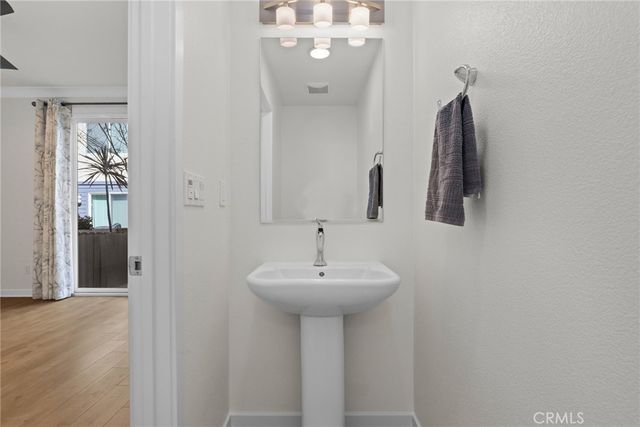 5762 Acacia, Lakewood, CA 90712