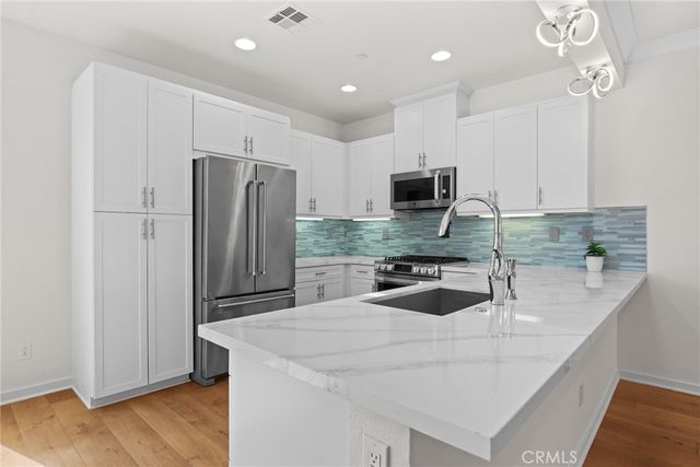 5762 Acacia, Lakewood, CA 90712