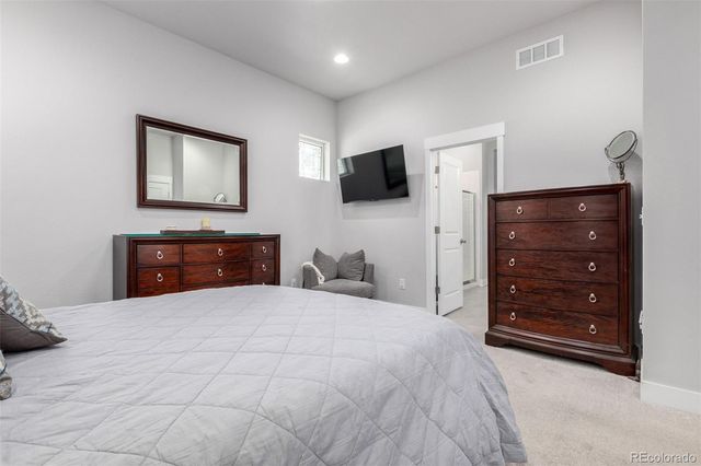 6010 N Netherland Court, Aurora, CO 80019