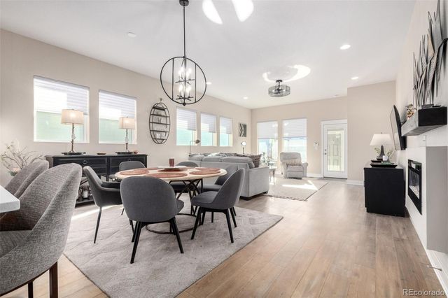 6010 N Netherland Court, Aurora, CO 80019