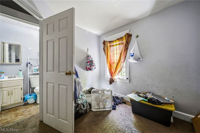 9404 Benham Avenue, Cleveland, OH 44105