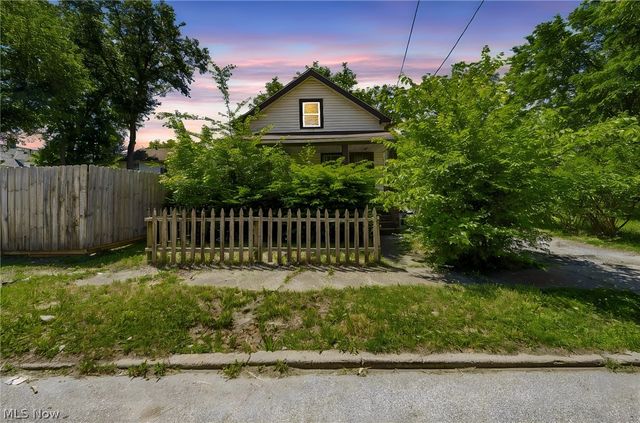9404 Benham Avenue, Cleveland, OH 44105