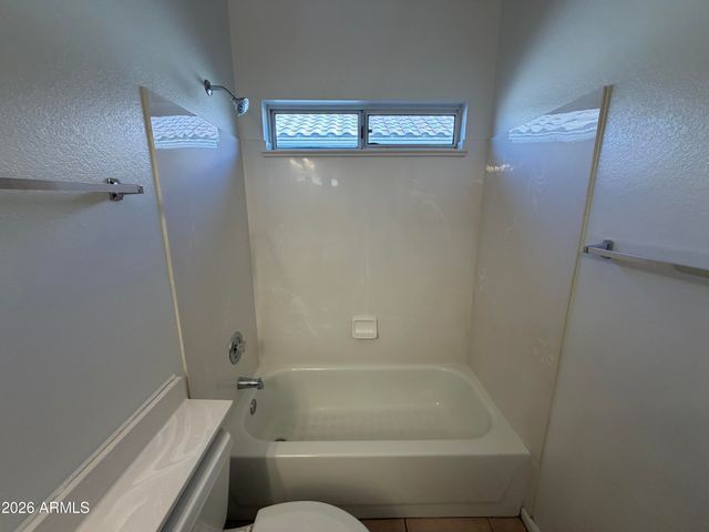 998 E Mission Drive, Tempe, AZ 85283