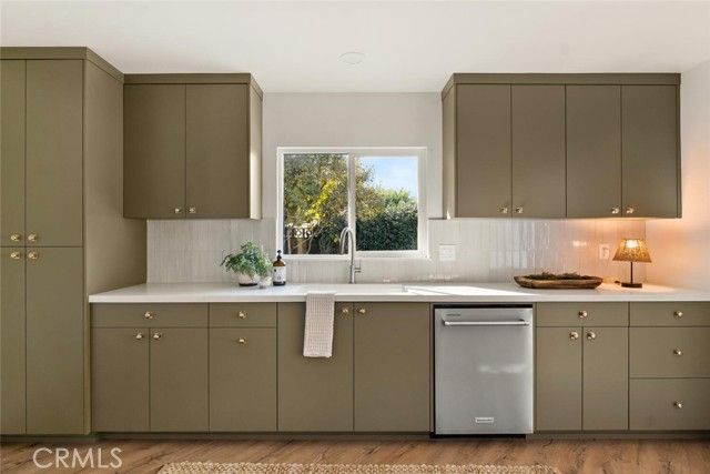 2 Kingston Circle, Chico, CA 95926