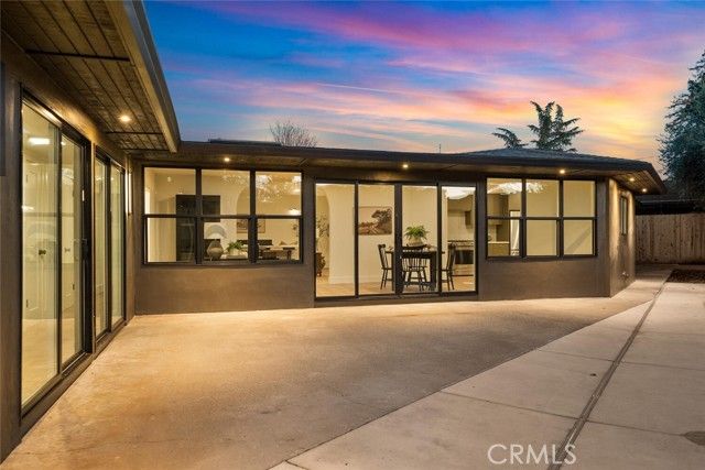 2 Kingston Circle, Chico, CA 95926