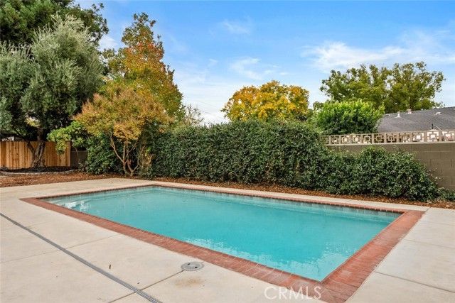 2 Kingston Circle, Chico, CA 95926