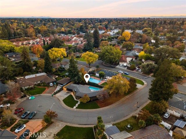2 Kingston Circle, Chico, CA 95926