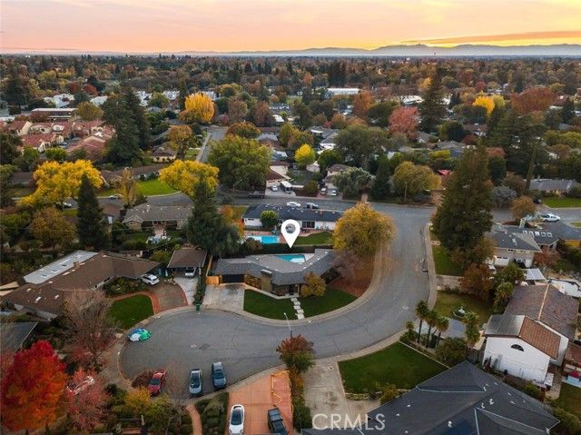 2 Kingston Circle, Chico, CA 95926