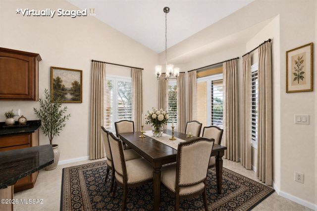 763 N Skywalker Place, Green Valley, AZ 85614