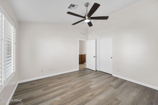 763 N Skywalker Place, Green Valley, AZ 85614