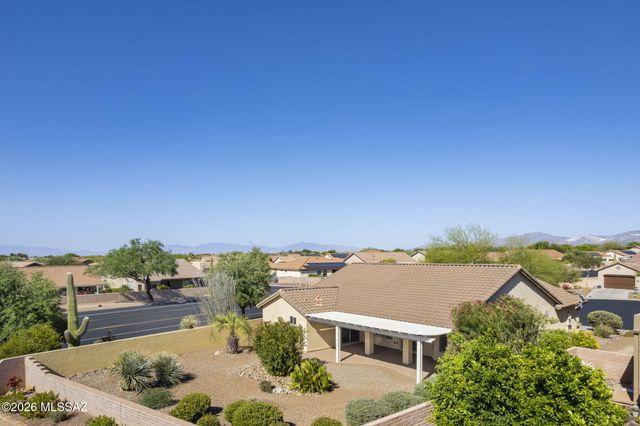 763 N Skywalker Place, Green Valley, AZ 85614