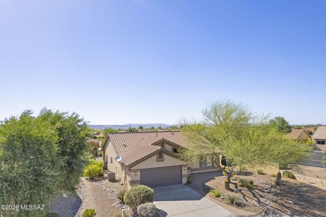 763 N Skywalker Place, Green Valley, AZ 85614