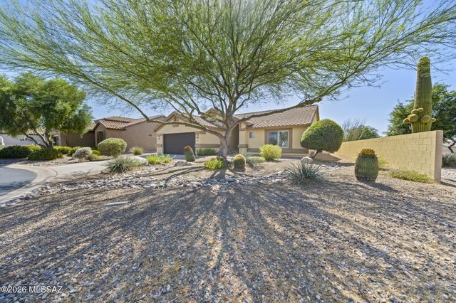 763 N Skywalker Place, Green Valley, AZ 85614
