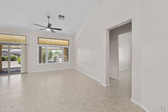 763 N Skywalker Place, Green Valley, AZ 85614