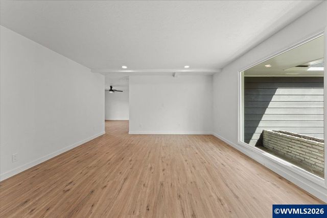 4357 41st Av NE, Salem, OR 97305