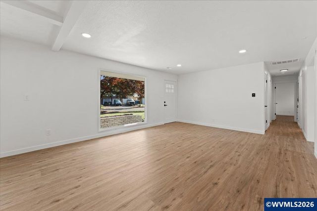 4357 41st Av NE, Salem, OR 97305