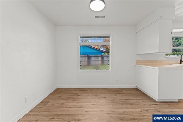 4357 41st Av NE, Salem, OR 97305