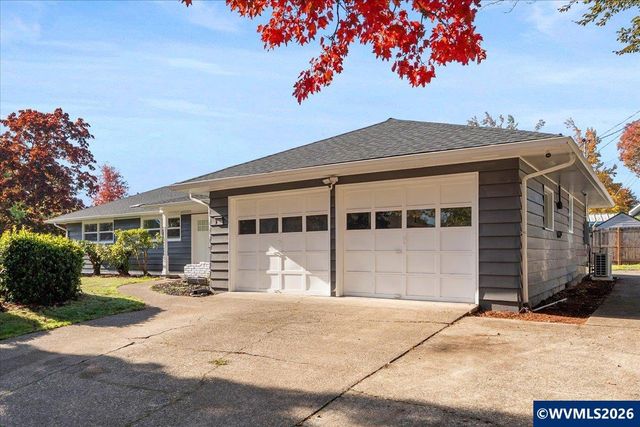 4357 41st Av NE, Salem, OR 97305