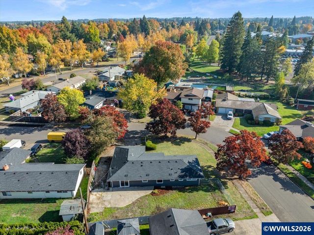 4357 41st Av NE, Salem, OR 97305