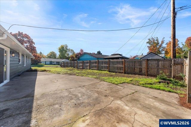 4357 41st Av NE, Salem, OR 97305