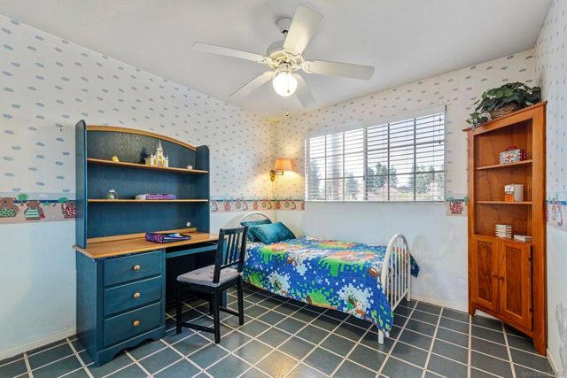 2100 Waterside Dr, Chula Vista, CA 91913