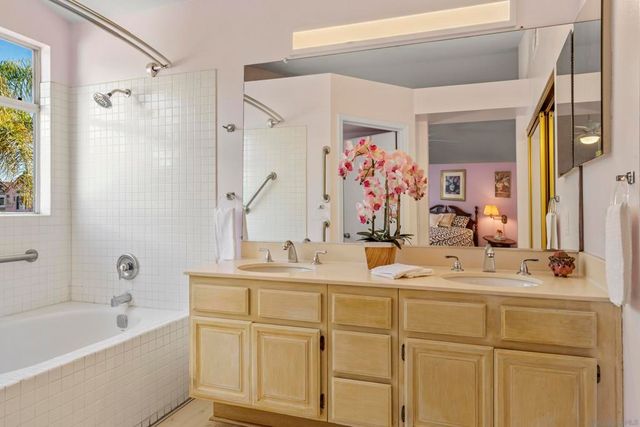 2100 Waterside Dr, Chula Vista, CA 91913