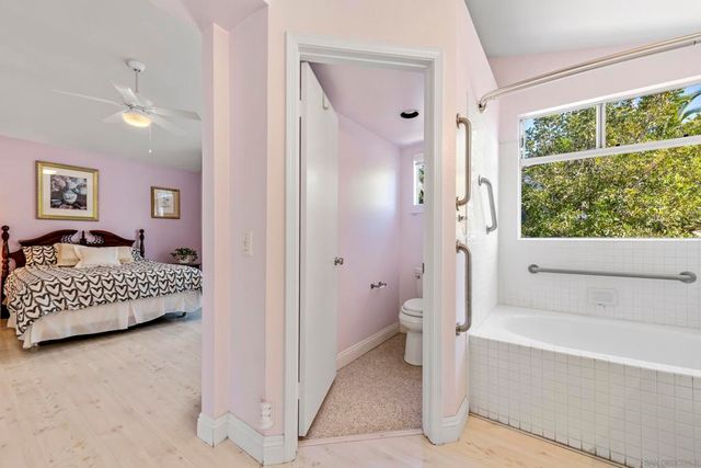 2100 Waterside Dr, Chula Vista, CA 91913