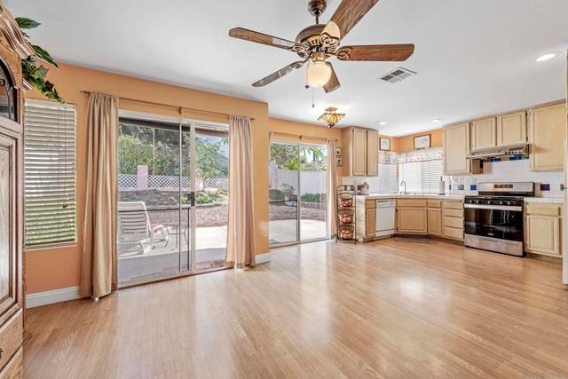 2100 Waterside Dr, Chula Vista, CA 91913