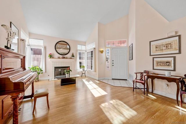 2100 Waterside Dr, Chula Vista, CA 91913