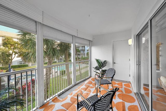 800 E Camino Real 204, Boca Raton, FL 33432