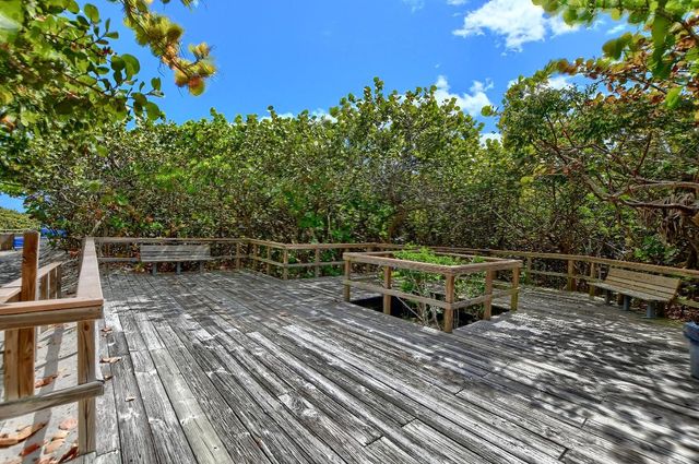 800 E Camino Real 204, Boca Raton, FL 33432