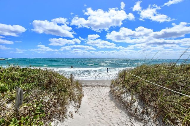 800 E Camino Real 204, Boca Raton, FL 33432