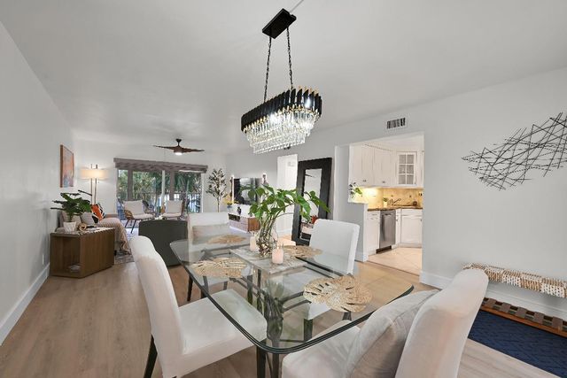 800 E Camino Real 204, Boca Raton, FL 33432