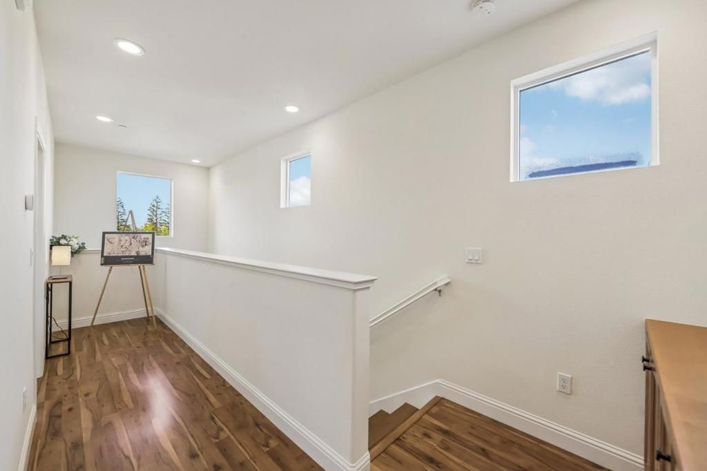 Image 14 of property listing at 391 Charles Morris Terrace, Sunnyvale, CA 94085