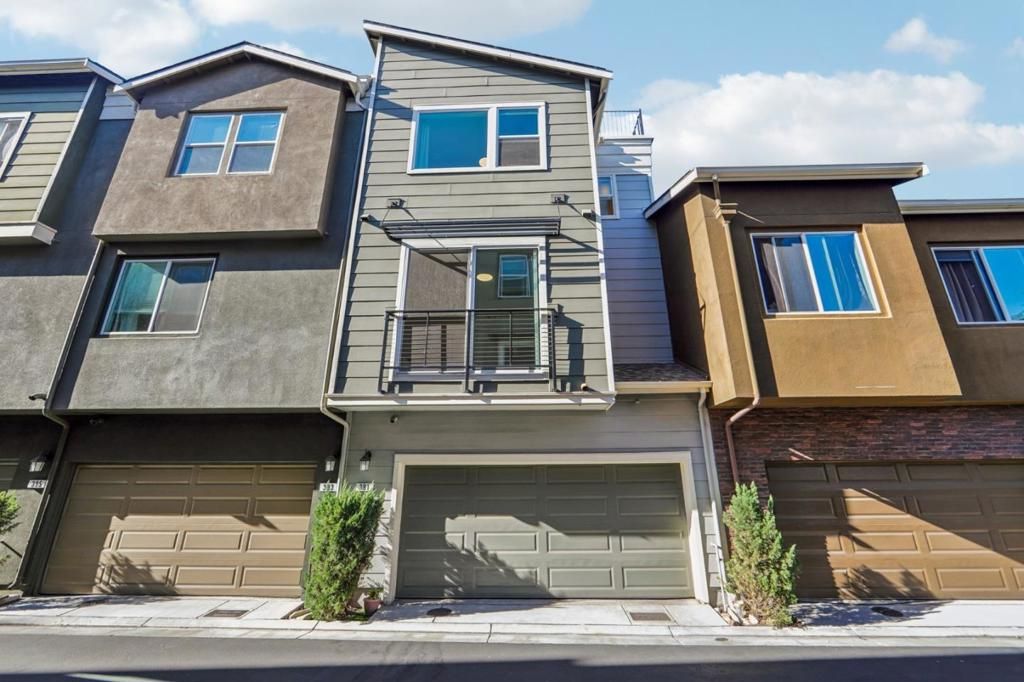 Image 32 of property listing at 391 Charles Morris Terrace, Sunnyvale, CA 94085