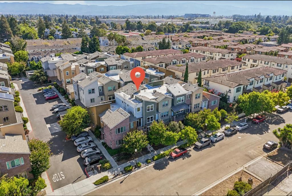 Image 42 of property listing at 391 Charles Morris Terrace, Sunnyvale, CA 94085