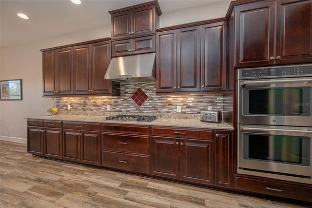 5977 ANISE DRIVE, Sarasota, FL 34238