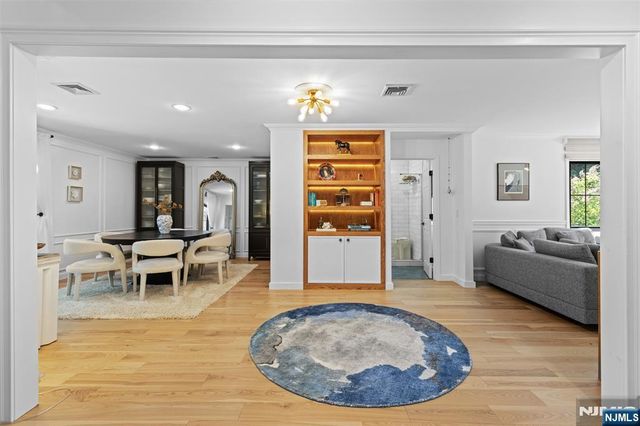 502 Closter Dock Road, Closter, NJ 07624