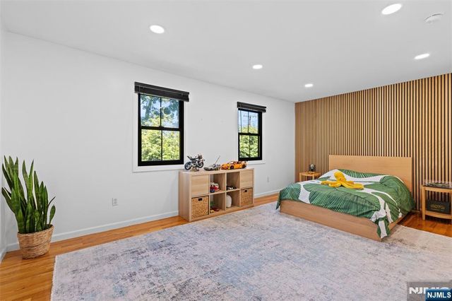 502 Closter Dock Road, Closter, NJ 07624