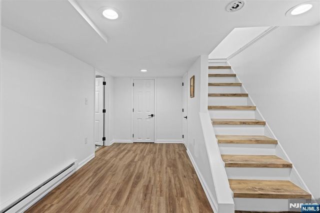 502 Closter Dock Road, Closter, NJ 07624